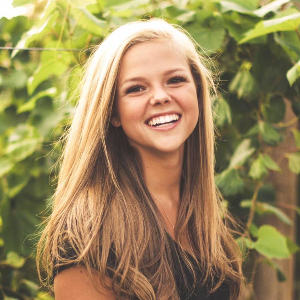 Meet your Posher, Kassidy